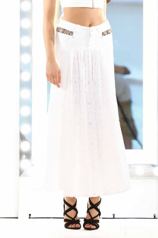SAIA DE GANGA COMPRIDA COM RENDA