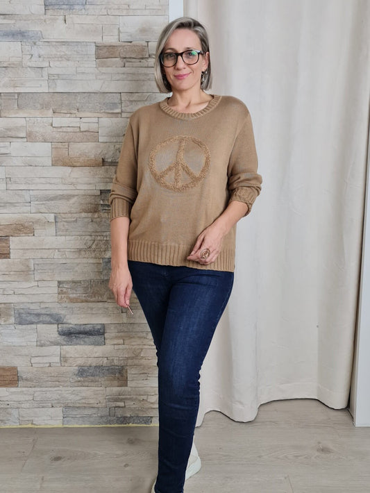 CAMISOLA DE MALHA COM SÍMBOLO DA PAZ