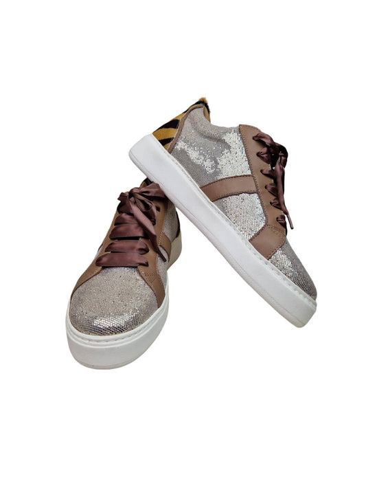 SAPATILHA CASTANHA C/ BRILHO DOURADO