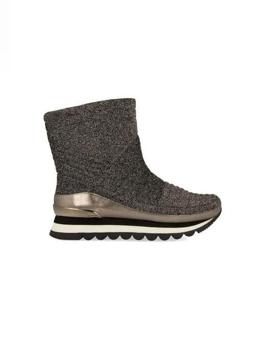 SNEAKERS TIPO BOTIM COM CUNHA INTERNA