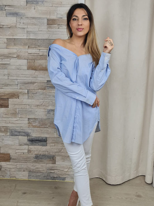 BLUSA COM OMBROS DESCOBERTOS