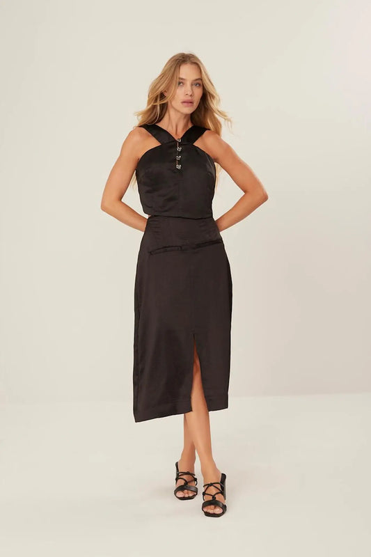 BLUSA CROPPED COM DETALHE BOTÕES