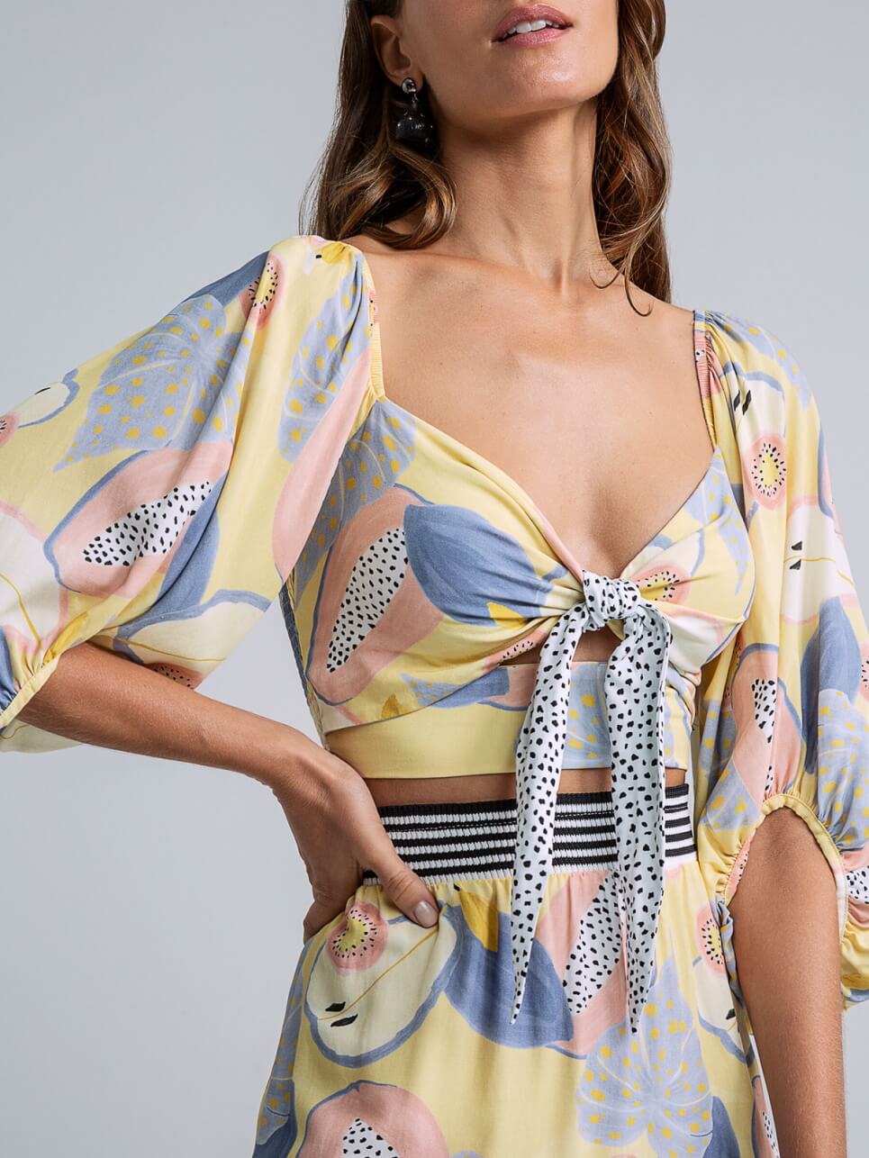 lezalez 4535L Blusa crop top JOLOVERS