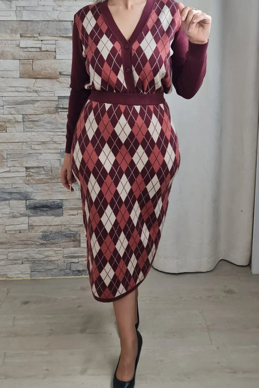 SAIA DE MALHA MIDI COM LOSANGO EM BORDEAUX