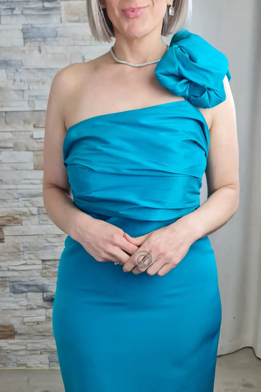 VESTIDO COM BUFANTE SÓ UM OMBRO AZUL
