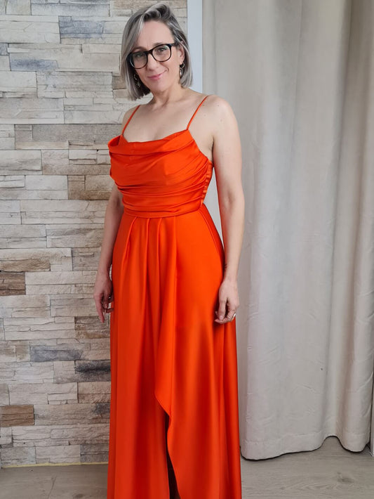 VESTIDO DE CERIMÓNIA ACETINADO LARANJA