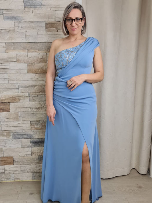 VESTIDO DE CERIMÓNIA LISO AZUL COM DETALHE NA ALÇA