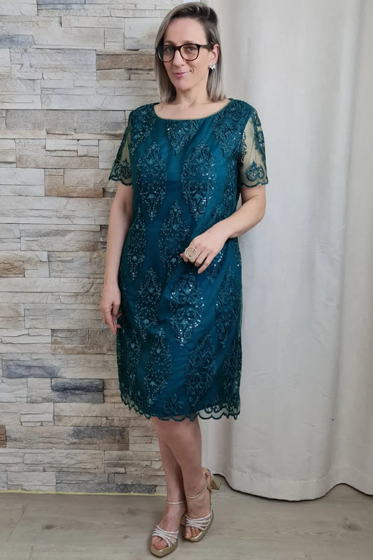 VESTIDO DE CERIMÓNIA CURTO COM LANTEJOULAS