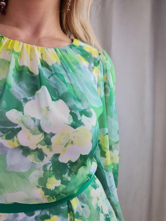 VESTIDO FLORAL VERDE E AMARELO