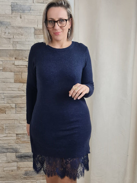 VESTIDO DE MALHA AZUL C/ RENDA