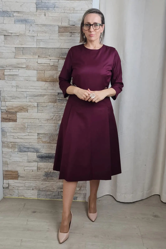VESTIDO MIDI EVASÉ BORDEAUX