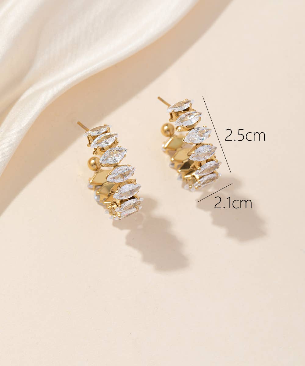 BRINCO ARGOLA DOURADA COM BRILHANTE