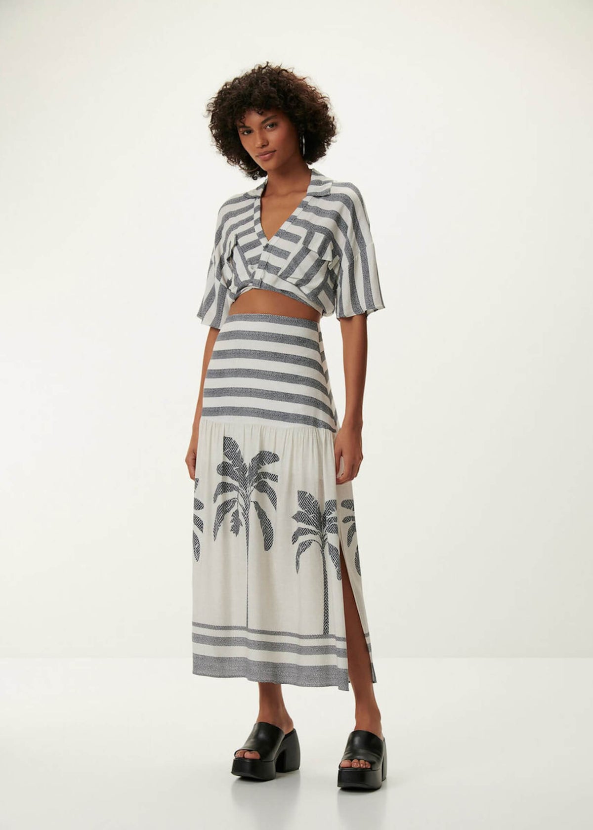 SAIA MIDI CHEVRON COM FRANZIDO