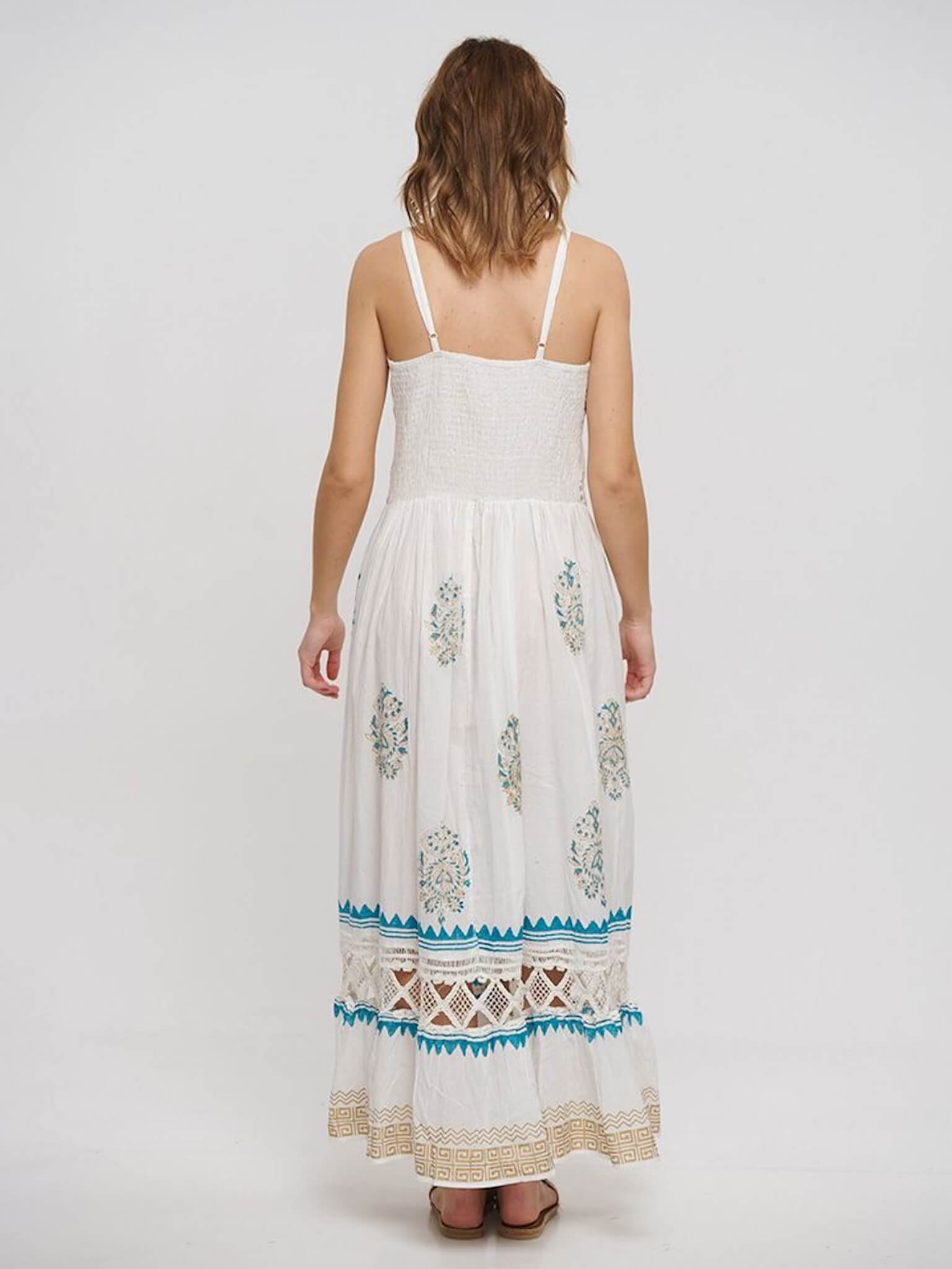 VESTIDO COMPRIDO ESTAMPADO COM FLORES