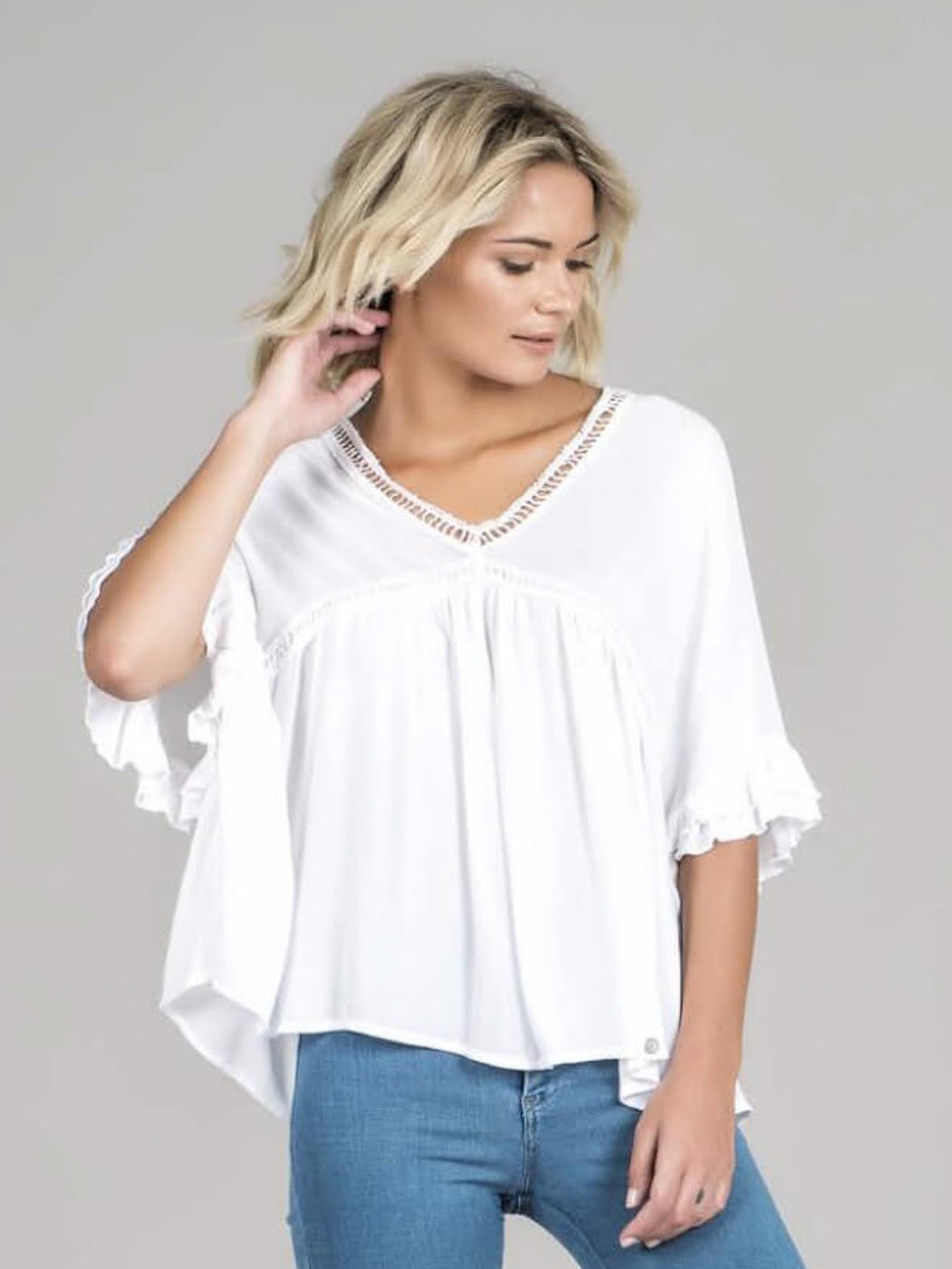 BLUSA DECOTE EM V COM FOLHOS