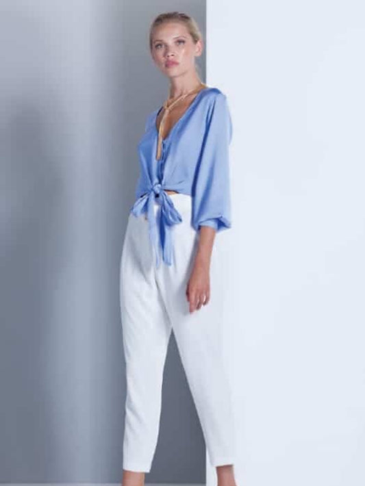 BLUSA COM NÓ