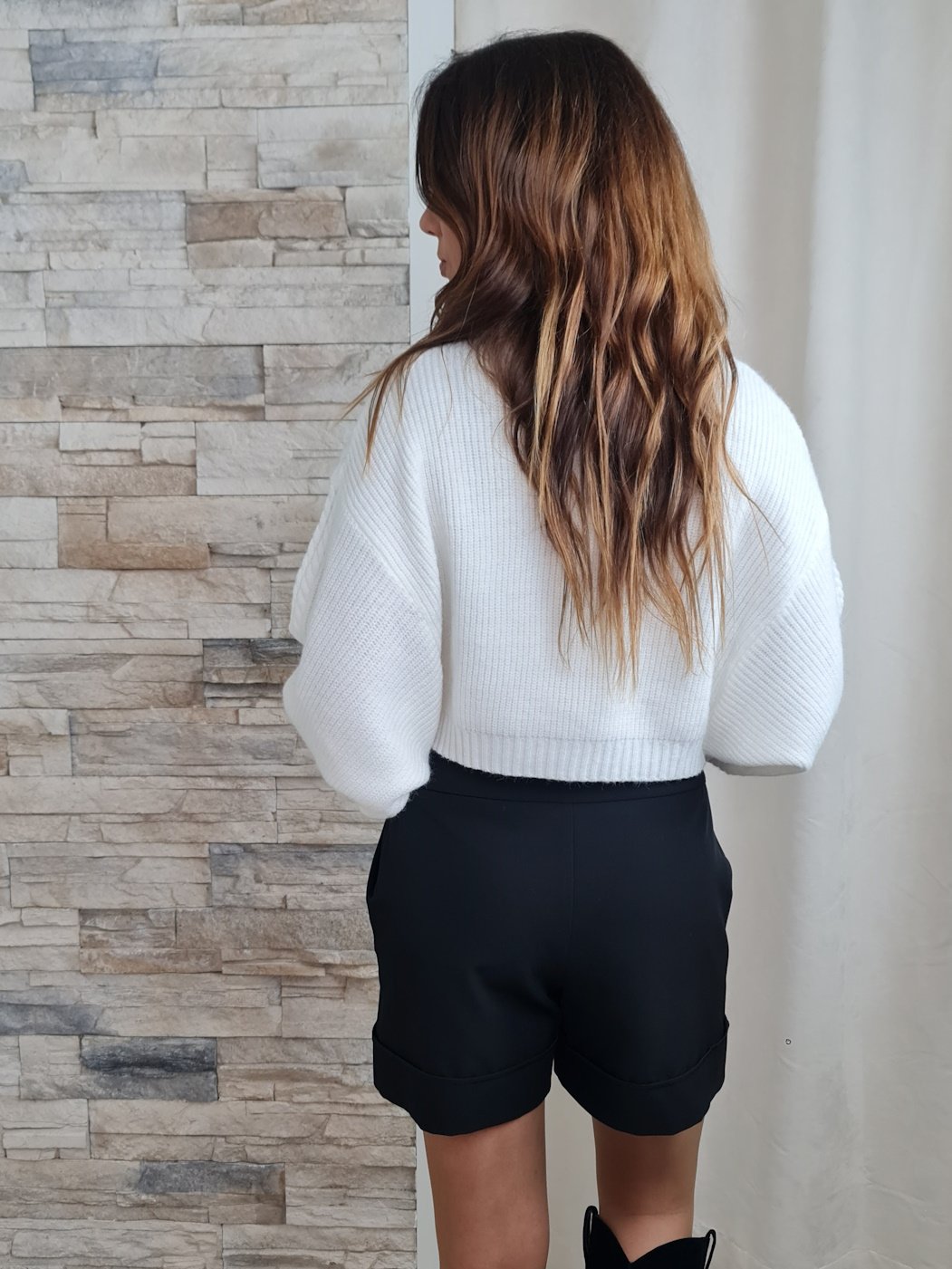 CAMISOLA CURTA DE COLA ALTA BRANCA