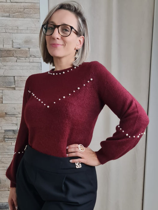CAMISOLA DE MALHA COM PÉROLAS BORDEAUX