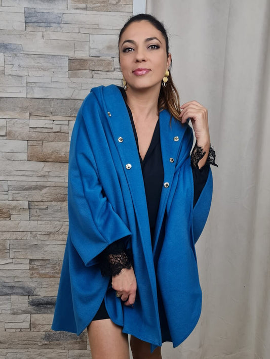 CAPA COM CINTO AZUL