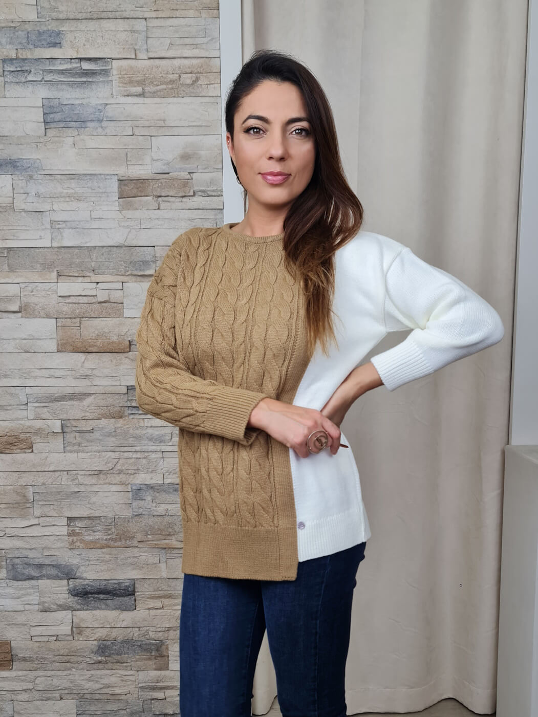Camisola com Gola Amovível