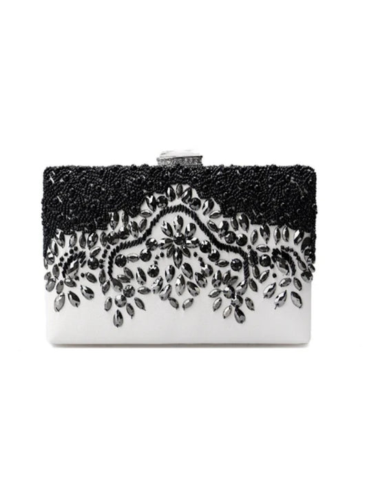 CLUTCH COM PEDRAS EM PRETO
