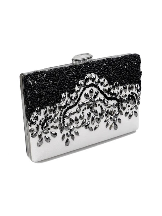 CLUTCH COM PEDRAS EM PRETO