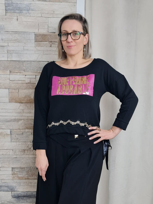 SWEATSHIRT "UNE FEMME ADORABLE"