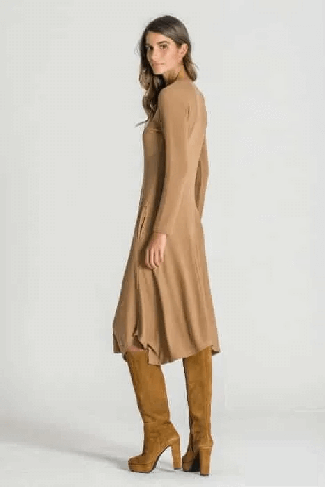 VESTIDO PONTAS