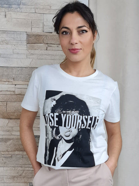 T-SHIRT "In the Music Lose Yourself"