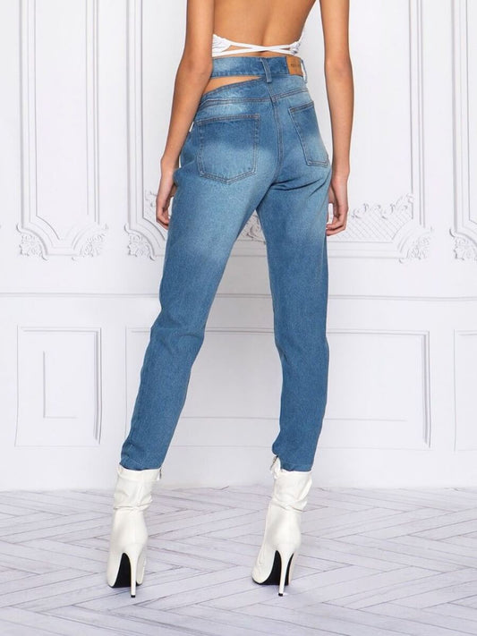 Jeans com corte na cintura MAJODI.COM
