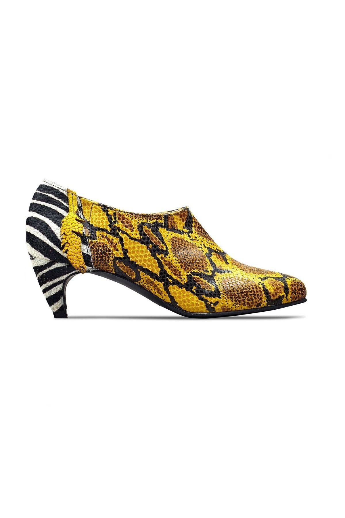 Botim Cobra com detalhes Zebra