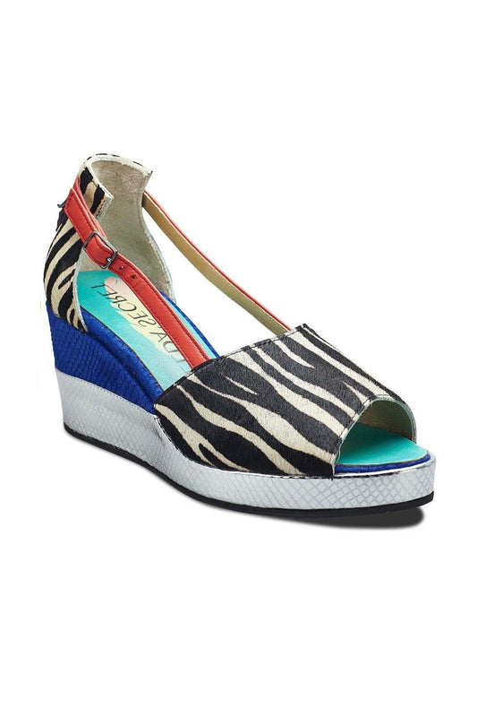 Sandália plataforma zebra