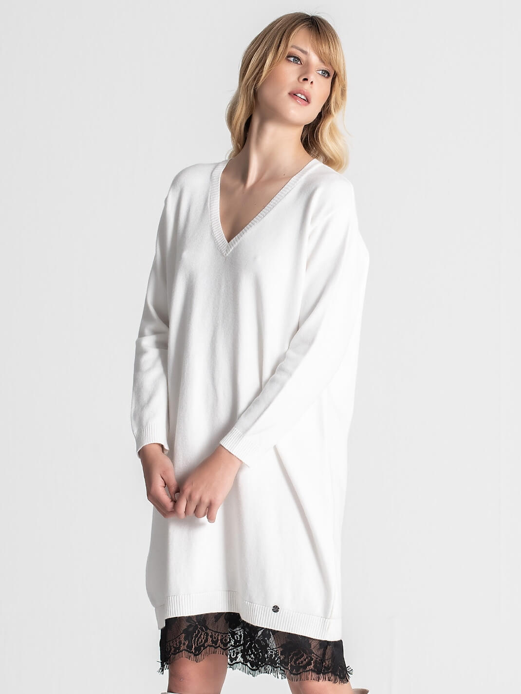 RUGA 3176 Vestido renda JOLOVERS