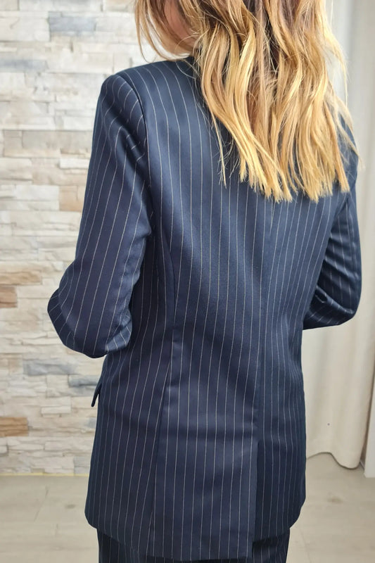 BLAZER AZUL MARINHO COM RISCA BEGE