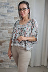 TÚNICA FLUIDA ESTAMPADA COM RENDA