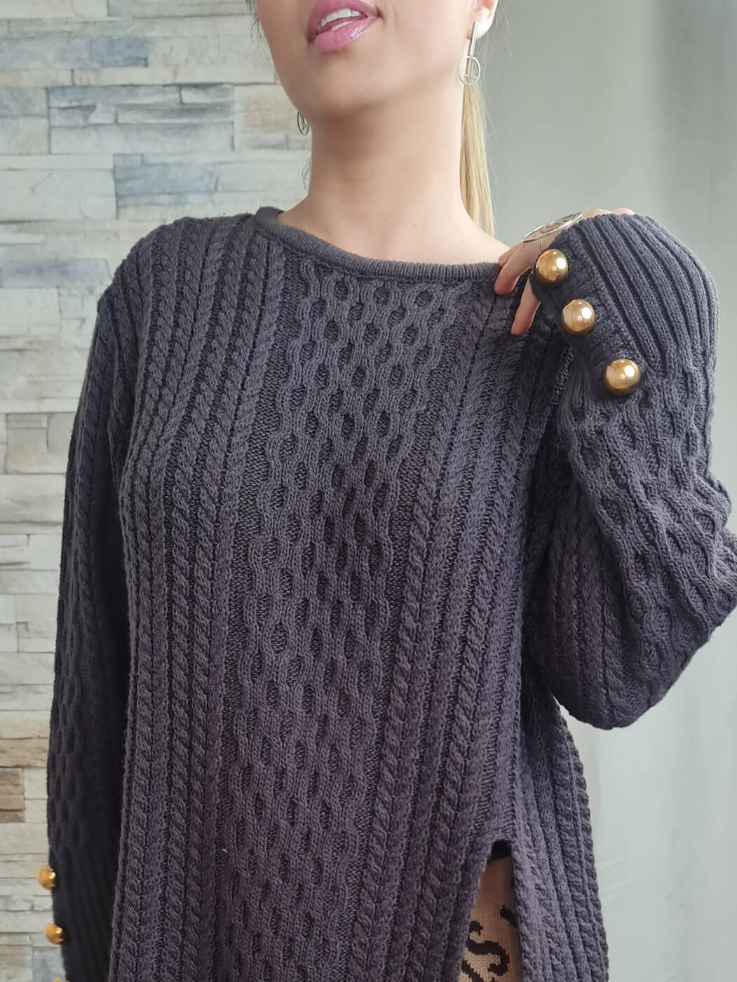 CAMISOLA COM GOLA AMOVÍVEL