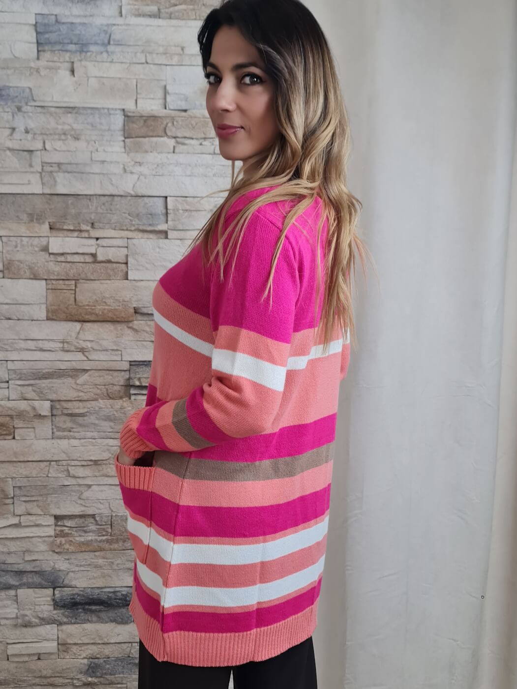 CAMISOLA DE MALHA C/ BOLSOS