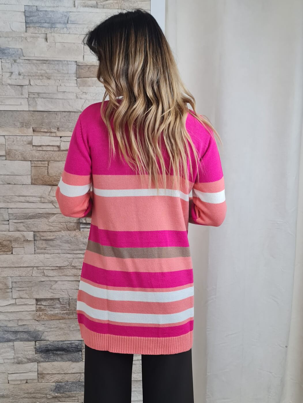 CAMISOLA DE MALHA C/ BOLSOS