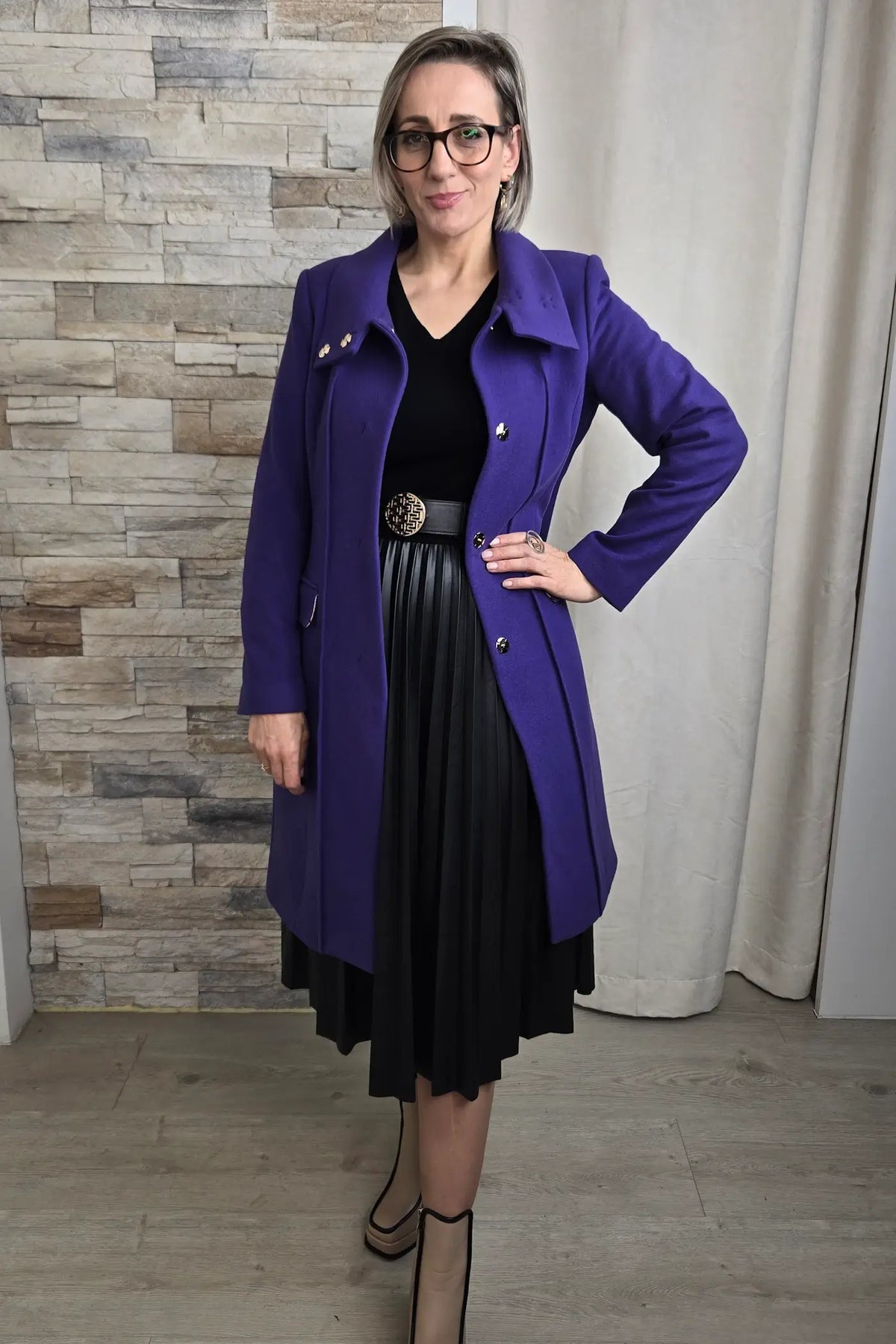 CASACO DE FAZENDA COM GOLA E BOLSOS ROXO