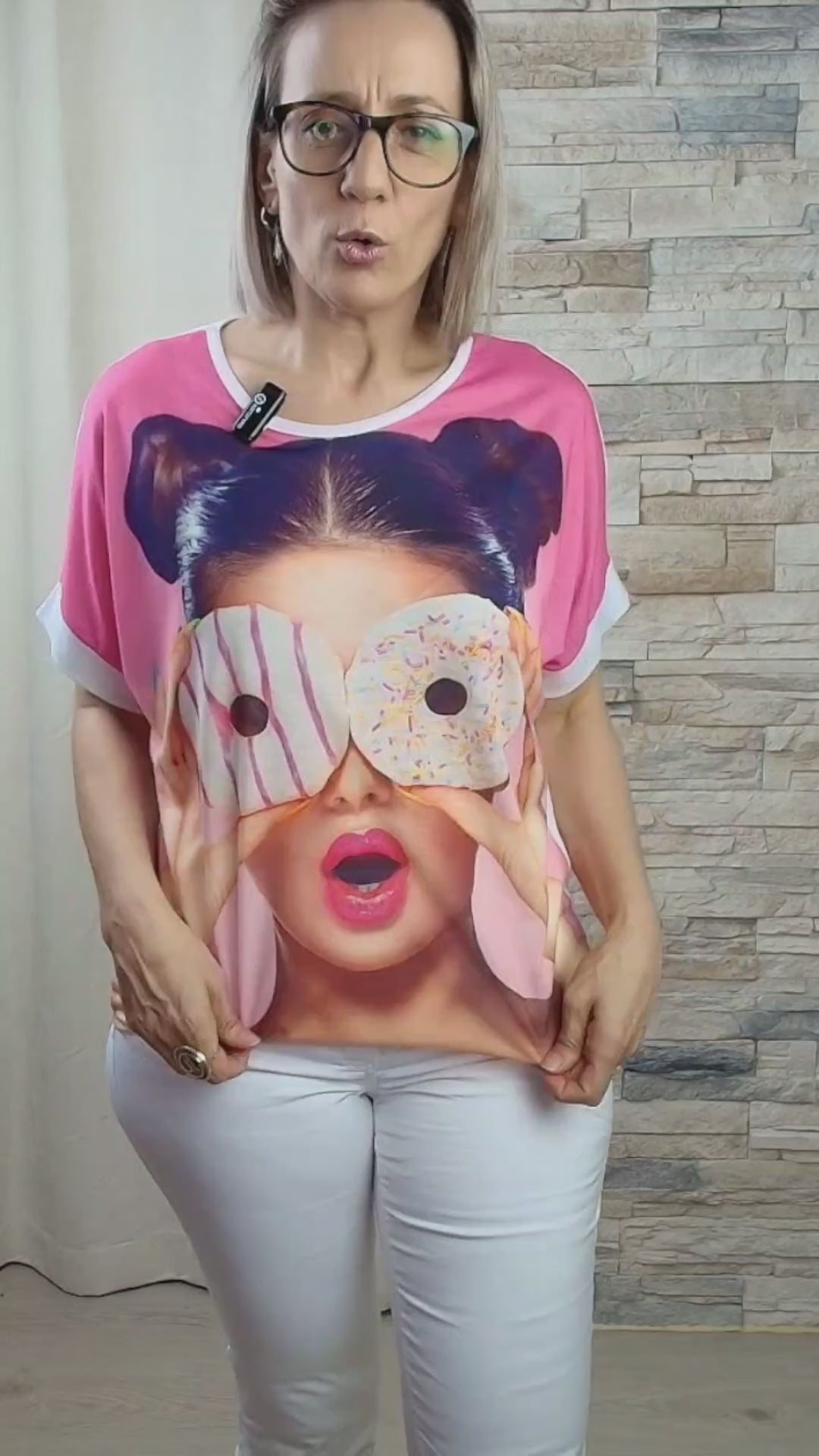T-SHIRT ESTAMPADA DONUTS