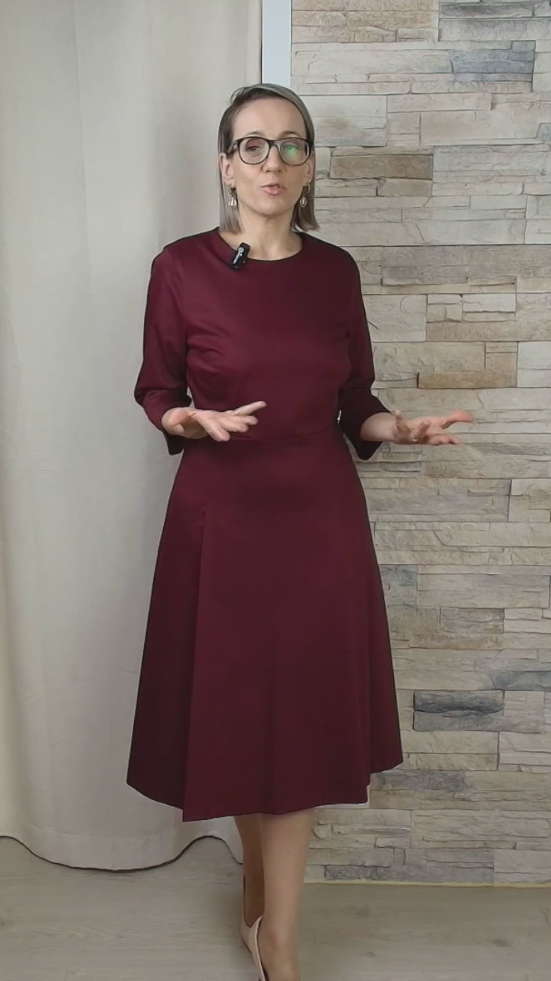 VESTIDO MIDI EVASÉ BORDEAUX