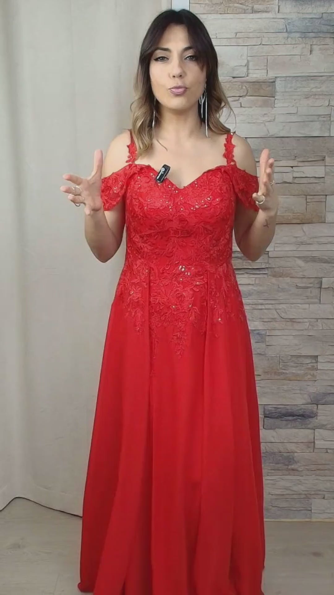 VESTIDO DE CERIMÓNIA VERMELHO COM DECOTE EM BARCO
