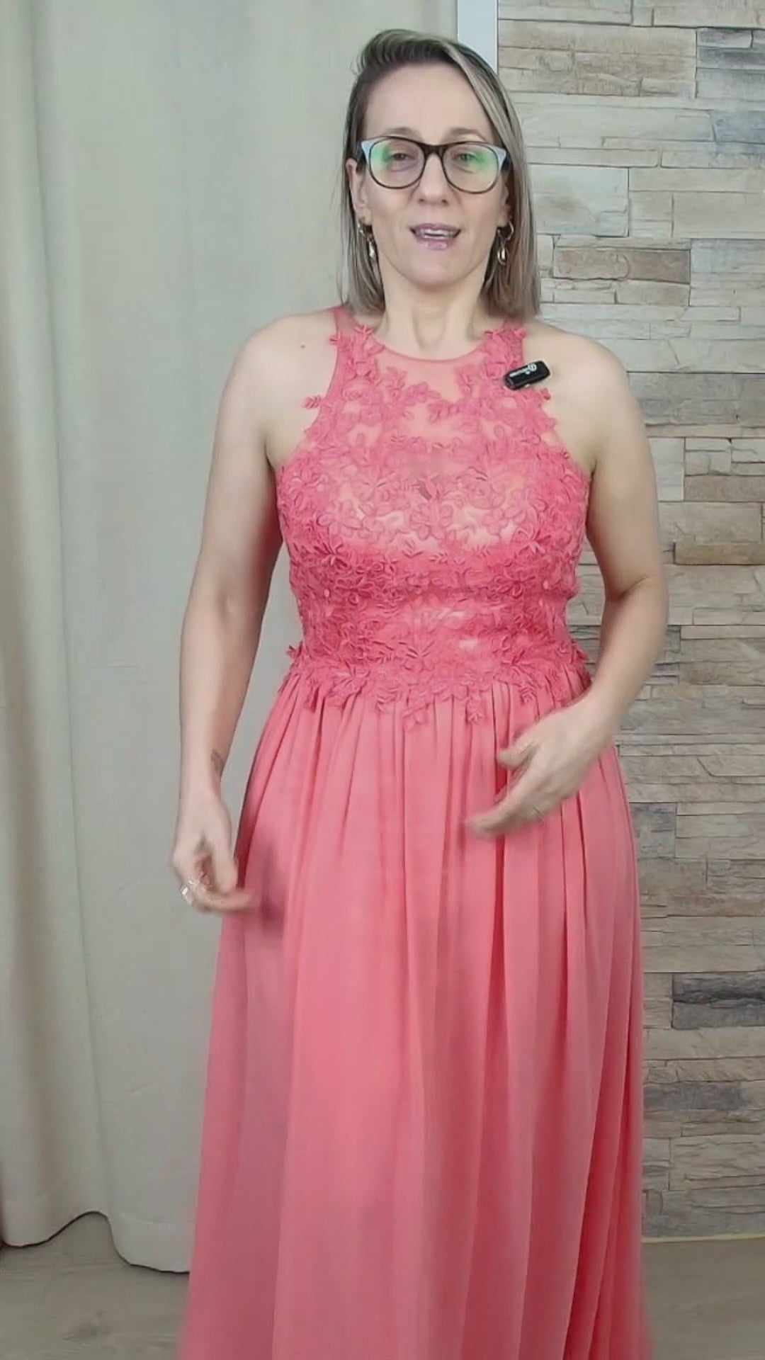 vestido-bordado-coral-video