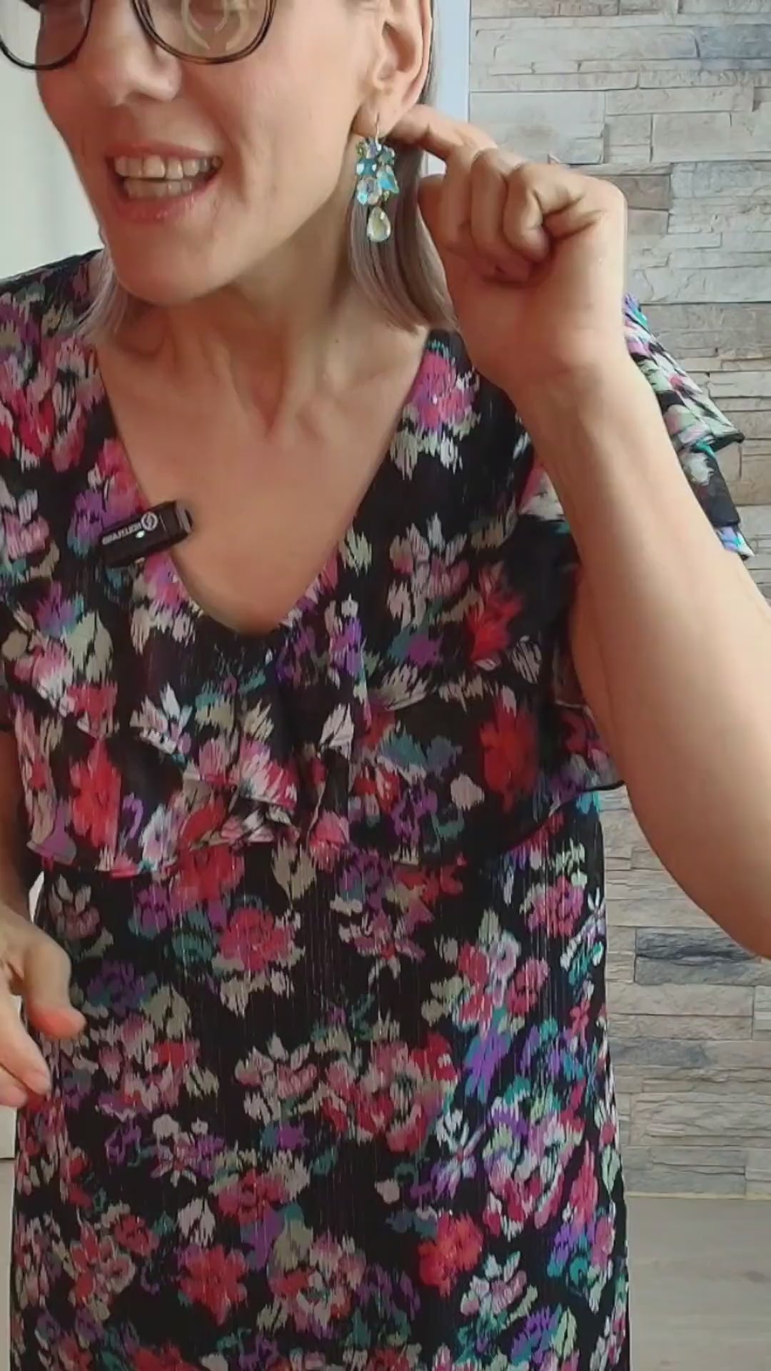 VESTIDO CURTO COM ESTAMPADO FLORAL