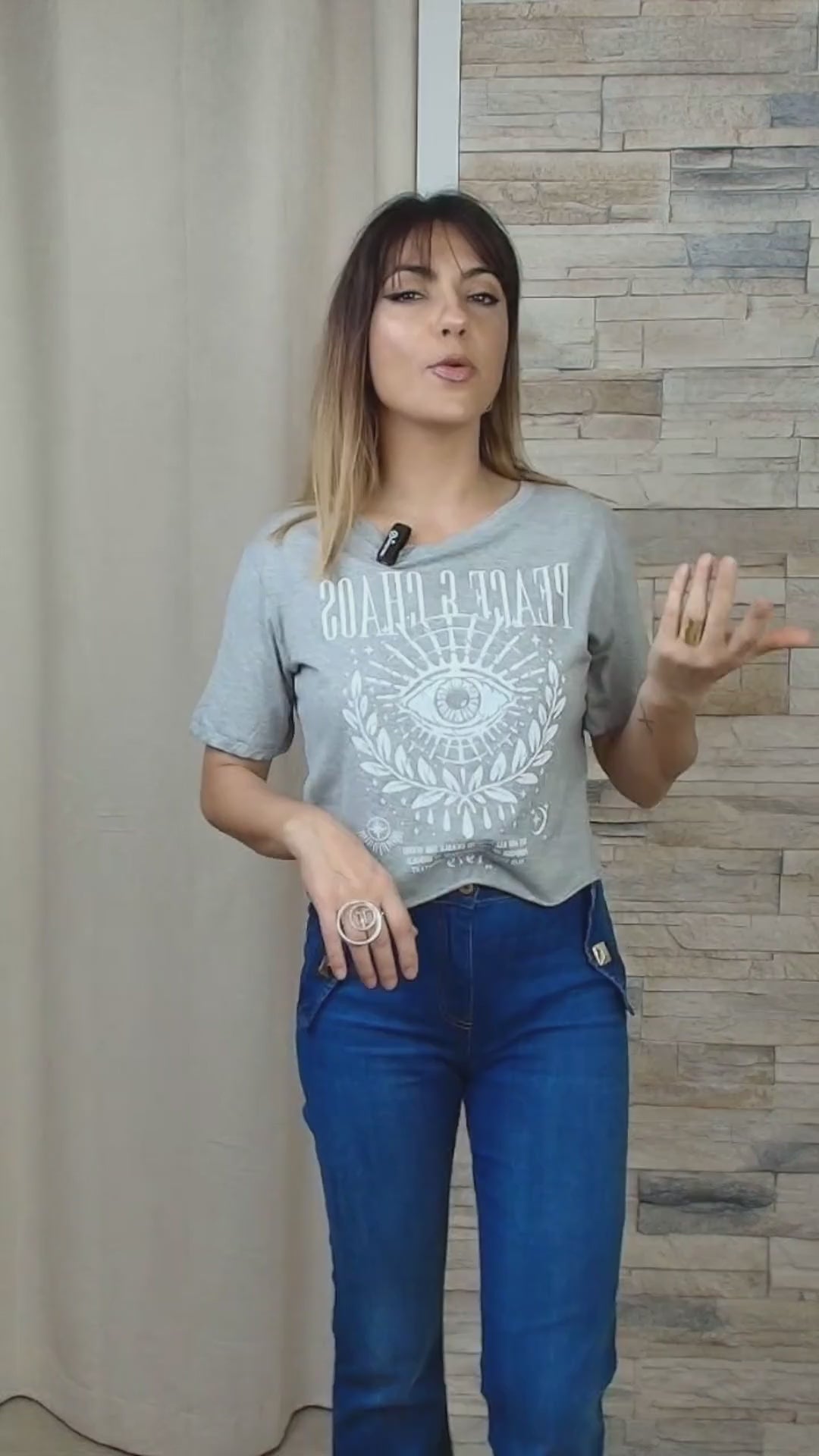 T-SHIRT CURTA CINZENTA