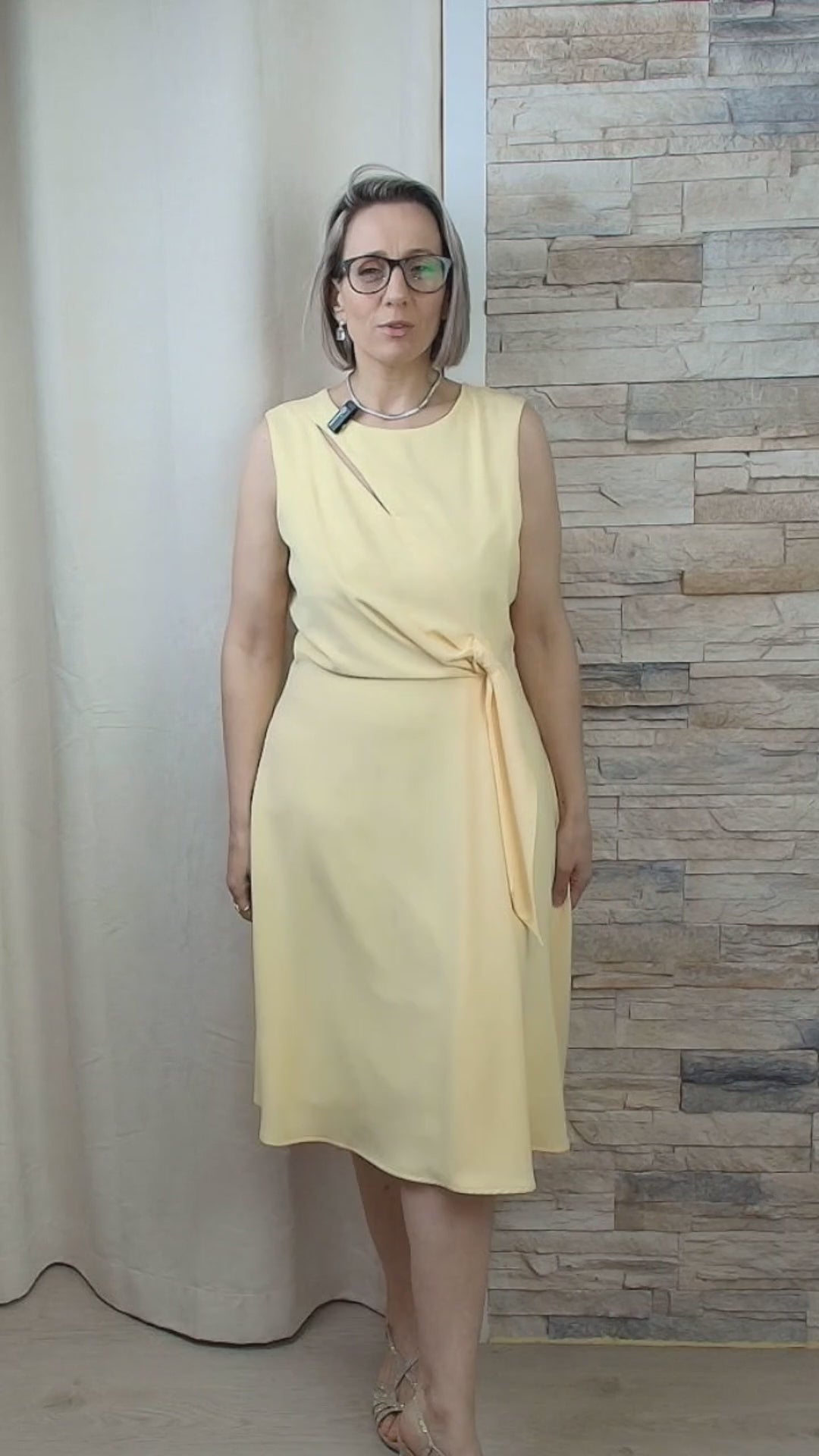 VESTIDO MIDI EVASÉ AMARELO