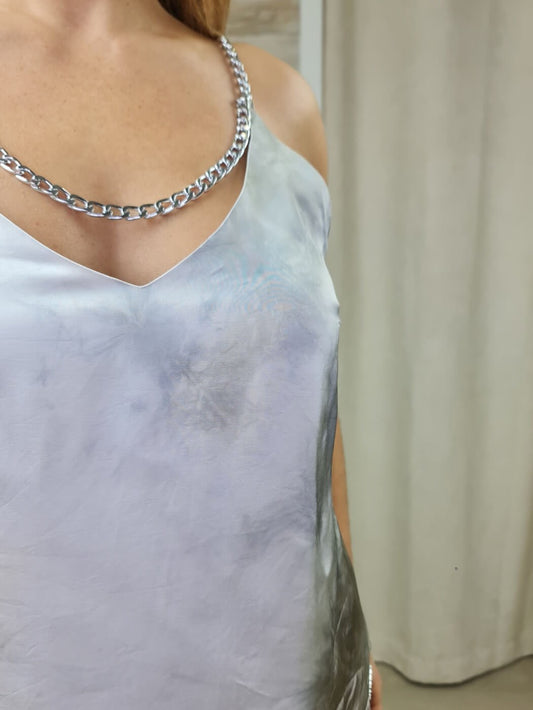 TOP ACETINADO COM CORRENTE