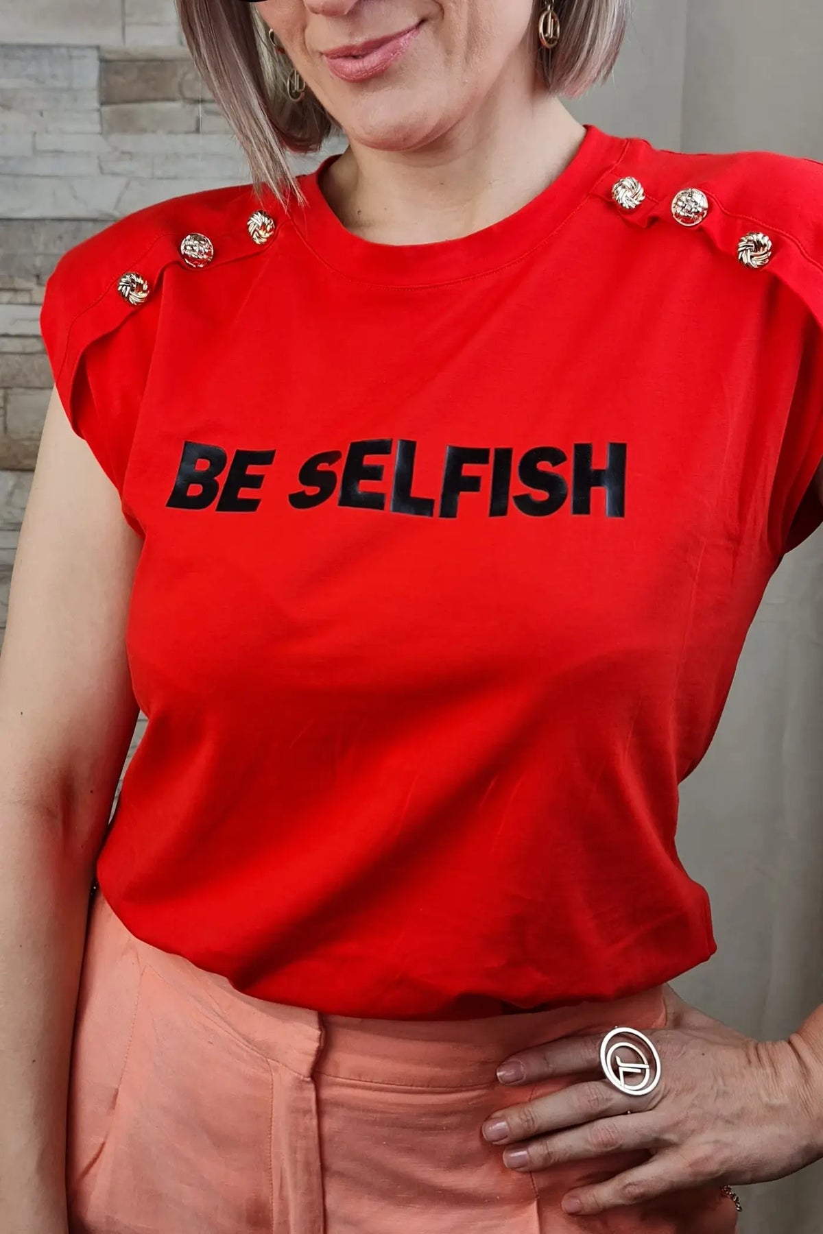 T-SHIRT "BE SELFISH" VERMELHA