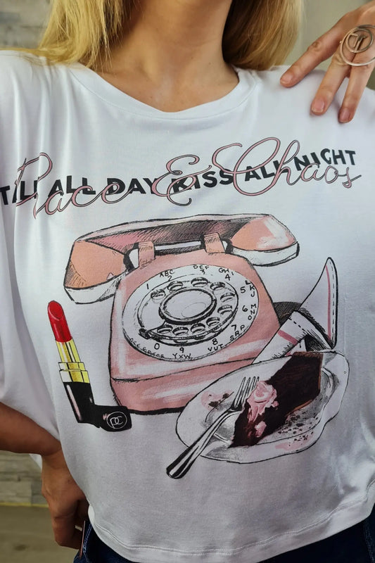 T-SHIRT "TALK ALL DAY KISS ALL NIGHT" BRANCA