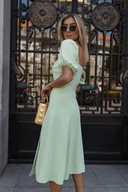 VESTIDO MIDI DECOTE RETO